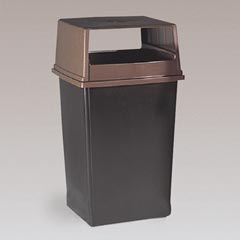 Glutton&reg; 56-Gallon Container and Hooded Top