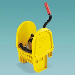 WaveBrake&reg; Downward Pressure Mop Wringer